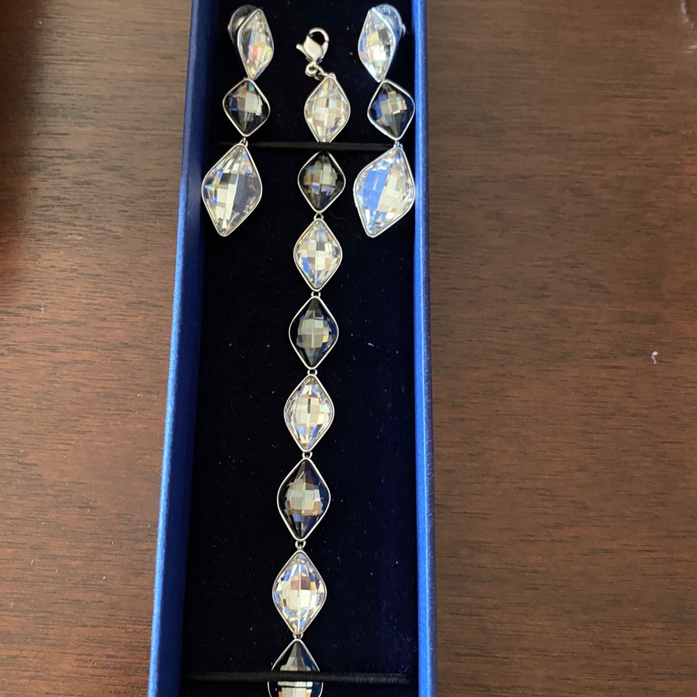 Swarovski matching set